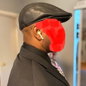 Sean John leather Black cap Size L-XL. New still tagged